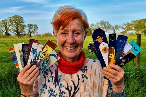 Bookmark Exhibition | Data Thistle